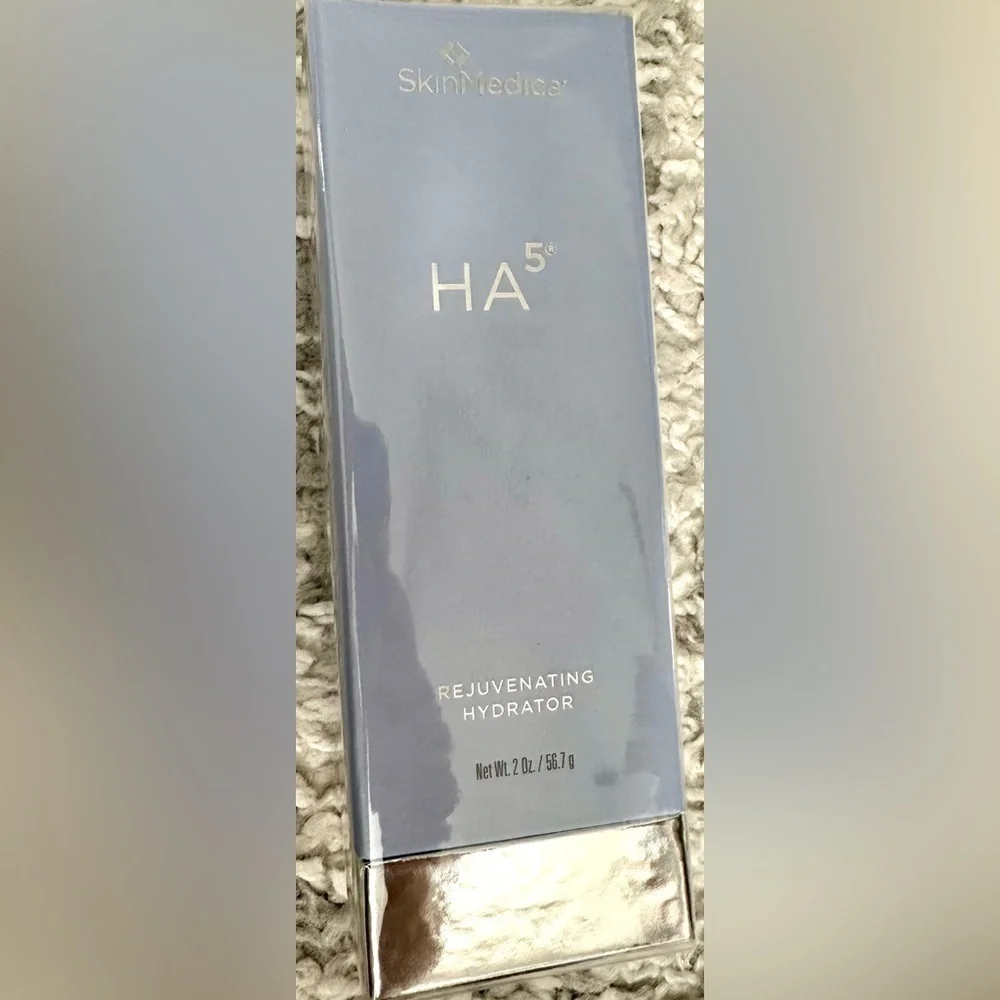 🎸SkinMedica🎸🔥NWT🔥HA5 Rejuvenating Hydrator (2 oz)